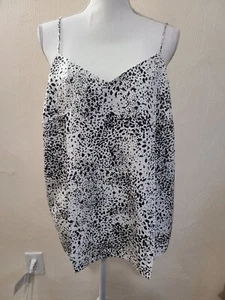 NWT Nine West Women's Plus VNeck Layering Camisole 3X XXXL Black Particles Print - Picture 1 of 5