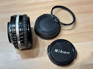 Nikon 50mm F1.8 Series E Ais manual focus near mint - Picture 1 of 5