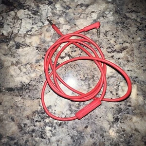2F GENUINE Beats Audio Red/Black 3.5mm Headphones Cable - Picture 1 of 3