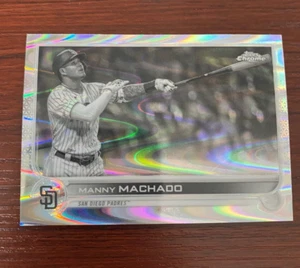 2022 Topps Chrome Manny Machado B&W RayWave #90 - Picture 1 of 1