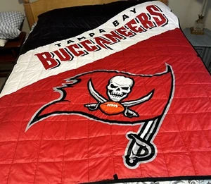 New! Nice Tampa Bay Buccaneers NFL 60"x80" Weighted Blanket - Picture 1 of 6