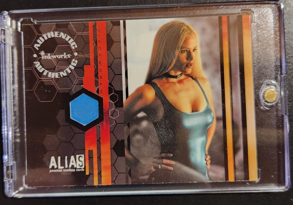 JENNIFER GARNER 2002 Inkworks Alias PW1  LATEX DRESS CARD SYDNEY BRISTOW  - Image 1 of 1