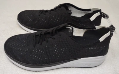 Infinity by Cherokee Men's Everon Knit Black & White Shoes US Size 9.5 - Image 1 of 4