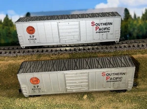 2 Triebwagen Spur N Life-Like Box Cars Southern Pacific Cargo 621004.621000 - Bild 1 von 9