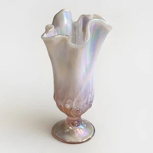 "Florero pañuelo Fenton rosa iridiscente/opalescente lirio del valle 8 pulgadas" - Imagen 1 de 5