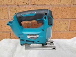 Makita JV100D 10.8V Cordless Jigsaw - Picture 1 of 3