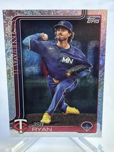 2025 Topps Series 1 - Joe Ryan #40 Holofoil - Picture 1 of 2
