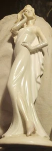 Elegante weibliche Keramik Figur von Monti Piero. 10 zoll. Ein besonderer Fund! - Bild 1 von 7