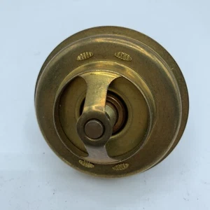 Thermostat Refrigerant Citroen-Ford-Peugeot-Renault Diesel 1.8 1.9 2.1 2.3 2.5 - Picture 1 of 4