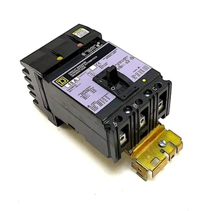 Disyuntor Square D FA34015 3 polos 15 amperios 480 Vac I-Line - Imagen 1 de 5