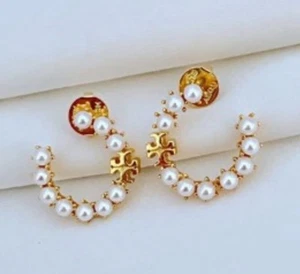 TORY BURCH PERL HRAF HOOP EARRINGS 🤍2cm - Picture 1 of 3