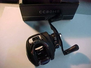 NEW BAIT CASTER Daiwa CC80 LT Baitcast Fishing Reel - CC80HSL 5BB 7.5:1 - Picture 1 of 6