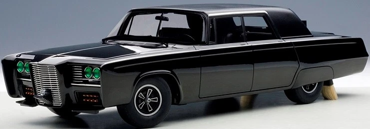 AUTOart 71546 - 1/18 Nero Bellezza - Verde Hornet TV Serie 1966-1967 - Nuovo - Immagine 1 di 1