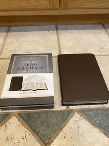 KJV CROSS REFERENCE BIBLE BROWN BONDED LEATHER RED LETTER - Picture 1 of 20