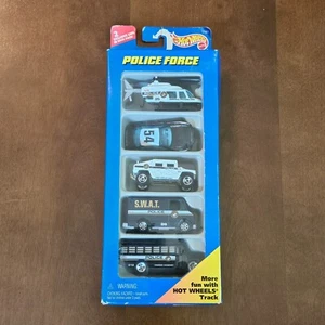 Hot Wheels Police Force Set 1996 - 2 Exclusive Cars - New Unopened, Box Wear - Picture 1 of 5