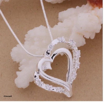 Catena E Ciondolo Di Cuore Argento E Cristallo Un Regalo Per Tali Feste - Immagine 1 di 2