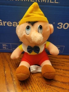 Walt Disney's Animated Film Classic Pinocchio Plush  Stuffed Doll Toy 9"  - Picture 1 of 4