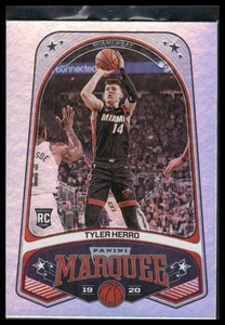 2019-20 Panini Cronache #252 Tyler Herro Verde - Foto 1 di 2