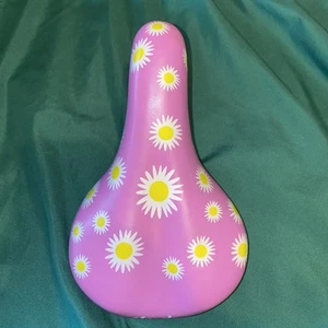 Children's Bicycle Seat (Pinkalicious) with white daisy flowers girl - Picture 1 of 2