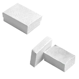 RJ Displays - 25er Pack Baumwolle gefüllt weiß Schmuckkästchen für Anhänger, Charm, Armband... - Bild 1 von 5