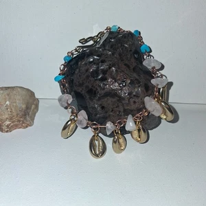 Gorgeous Handmade BOHEMIAN OCEAN THEME SHELL TURQUOISE BEADED BRACELETS - Picture 1 of 5