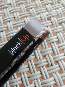 Black Up Paris For Wemon Of Color No Transfer Khol Waterproof Tenue 12hr... - Picture 1 of 4