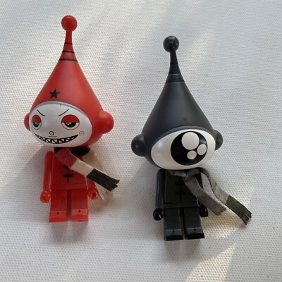 Dalek Red Ice Bot Plus Black One - Kidrobot Diseñador Vynil Figura de Arte Juguete de 4" Foto 1 de 4