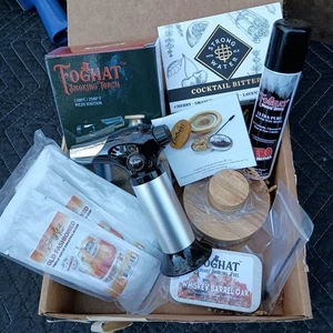 Foghat Cocktail Smoking Torch - Il kit affumicatore appare nuovo scatola aperta - Foto 1 di 7