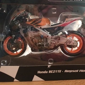 Boxed Nicky Hayden 69 2006 MotoGP Honda RC211V Minichamps 1/12  NIB Mint Rare - Picture 1 of 7
