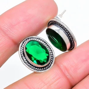 Chrome Diopside Gemstone 925 Sterling Silver Jewelry Stud Earring Size 0.75" - Picture 1 of 1