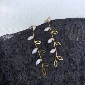 Pendientes colgantes con incrustaciones de perlas de oro chapados en oro de 18 quilates boda lágrima regalo - Imagen 1 de 10