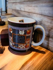 Scented Candle in Collectible Mug for Teacher Gift- Cinnamon Apple Pie 12 Oz - Picture 1 of 2