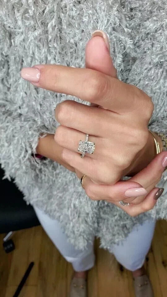 14K Weißgold Radiant Cut simulierter Diamant Damen Ehering 2,Ct - Bild 1 von 4