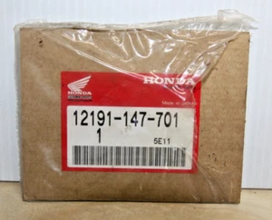 OEM Honda Cylinder Base Engine Gasket NA50 NC50 NU50 NX50 PA50 Urban Express - Picture 1 of 2