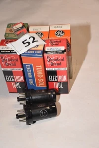 lotto di 8 - tubi sottovuoto 6AC7 HICKOK 539C TESTATI - Foto 1 di 1