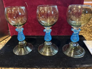 3 copas de vino vintage MCM Roemer Rin verde oliva grabadas uvas Alemania - Imagen 1 de 14