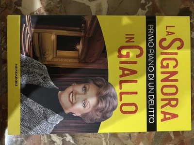 La Signora In Giallo - Libro PRIMO PIANO DI UN DELITTO - Immagine 1 di 2