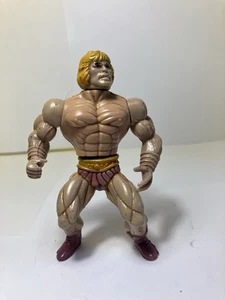Vintage Masters of the Universe MOTU He-Man Action Figure - Picture 1 of 10
