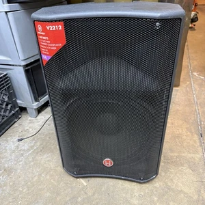 HARBINGER V2212 POWERD LOUDSPEAKER PA Loud Great Quality Sound Near Mint BT - Picture 1 of 8