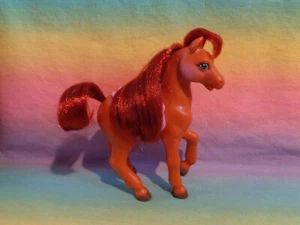 Silla de montar Fisher Price Loving Family casa de muñecas caballo marrón Haley Comet lavanda - Imagen 1 de 8