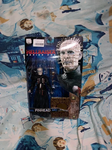 2003 Reel Toys Neca Hellraiser Series One Pinhead Horror Action Figure Cover