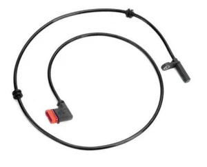 Rear Left Right ABS Wheel Speed Sensor for Mercedes-Benz X204 GLK280 GLK350 - Picture 1 of 4