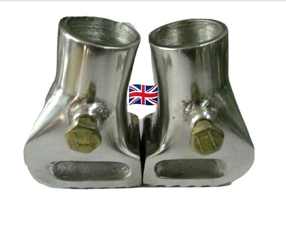 NUEVO PAR DE PIES DE SOPORTE DE ALEACIÓN VESPA PX P125X PX200 T5 LML PK PULIDO Foto 1 de 1