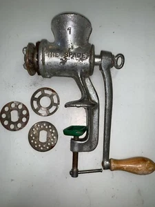 Vecchio Tritacarne Vintage Tre Spade 1 Usato - Foto 1 di 4