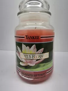Yankee Candle- LOTUS BLOSSOM - Discontinued. BLACK BAND. Housewarmer. RARE. New - Picture 1 of 1