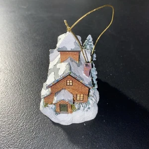 Bradford Editions Kinkade A Winter’s Day Ornamento Iluminado Envío Gratis - Imagen 1 de 6
