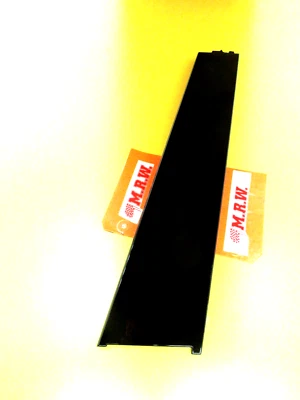 TAPA MOLDURA PUERTA VIDRIO VENTANA MOLDURA LADO IZQUIERDO DELANTERO LF fabricante original ACURA RDX 19-24 Foto 1 de 4