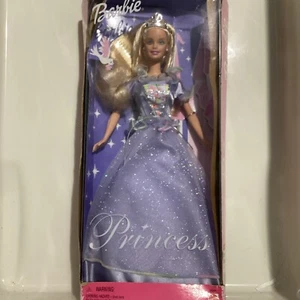 ⭐️2000 Mattel 28264 Barbie Prinzessin Puppe ⭐️Flieder glitzerndes Kleid, Pinsel, Krone⭐️ - Bild 1 von 14