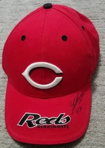 Vintage CINCINNATI REDS Johnny Cueto Autographed Baseball Cap Hat Twins Not Worn - Picture 1 of 4