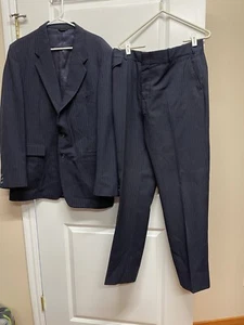JJ Cochran Men's Suit Wool Pin Stripe Navy 44L Vtg - Picture 1 of 11